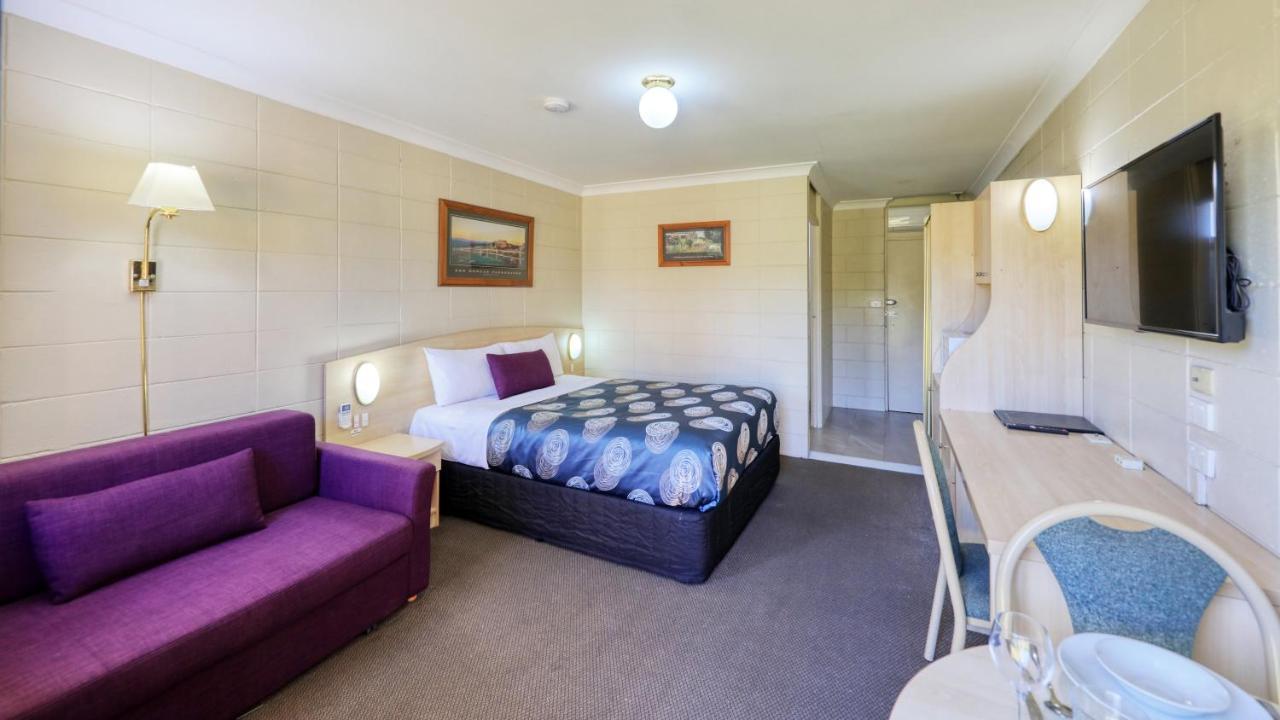 Cootamundra Gardens Motel Buitenkant foto